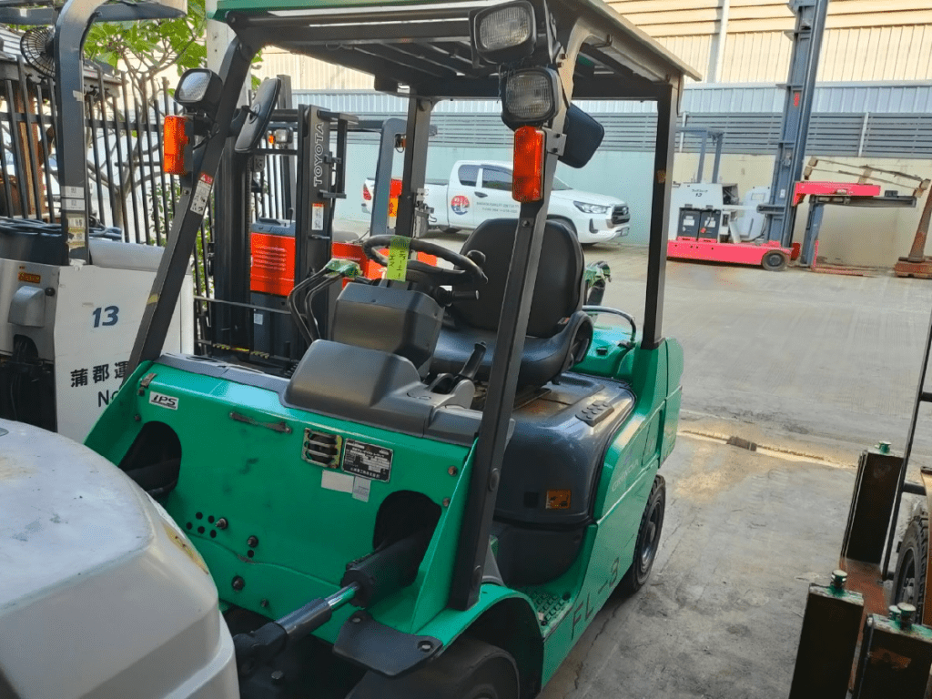 MITSUBISHI FGE25T UF1009